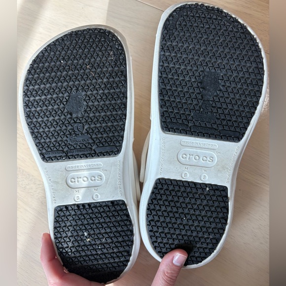 Crocs Bistro Clog Non Slip Women’s 8 Men’s 6 - Picture 3 of 4